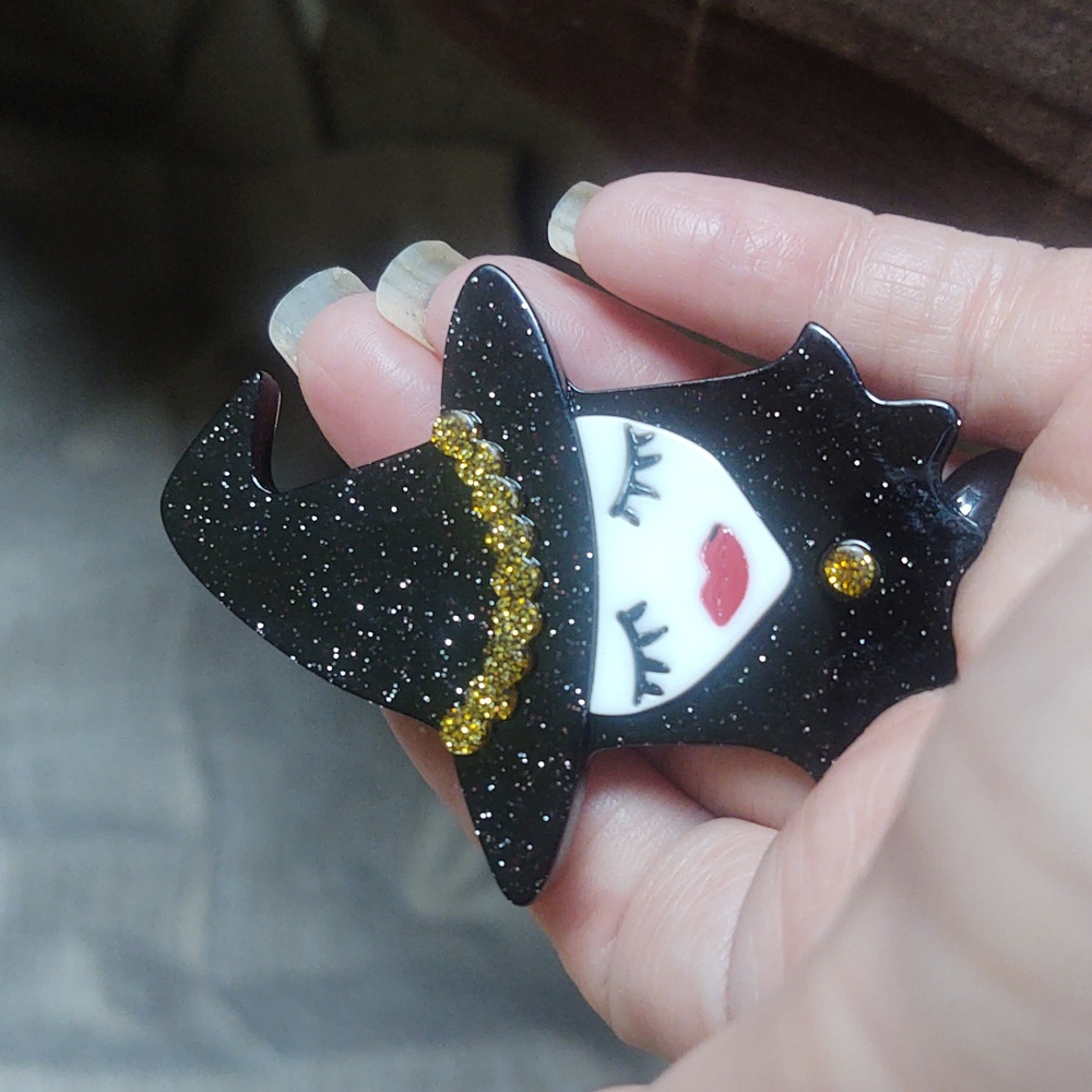 Acrylic Witch Brooch - Picture 3 of 3